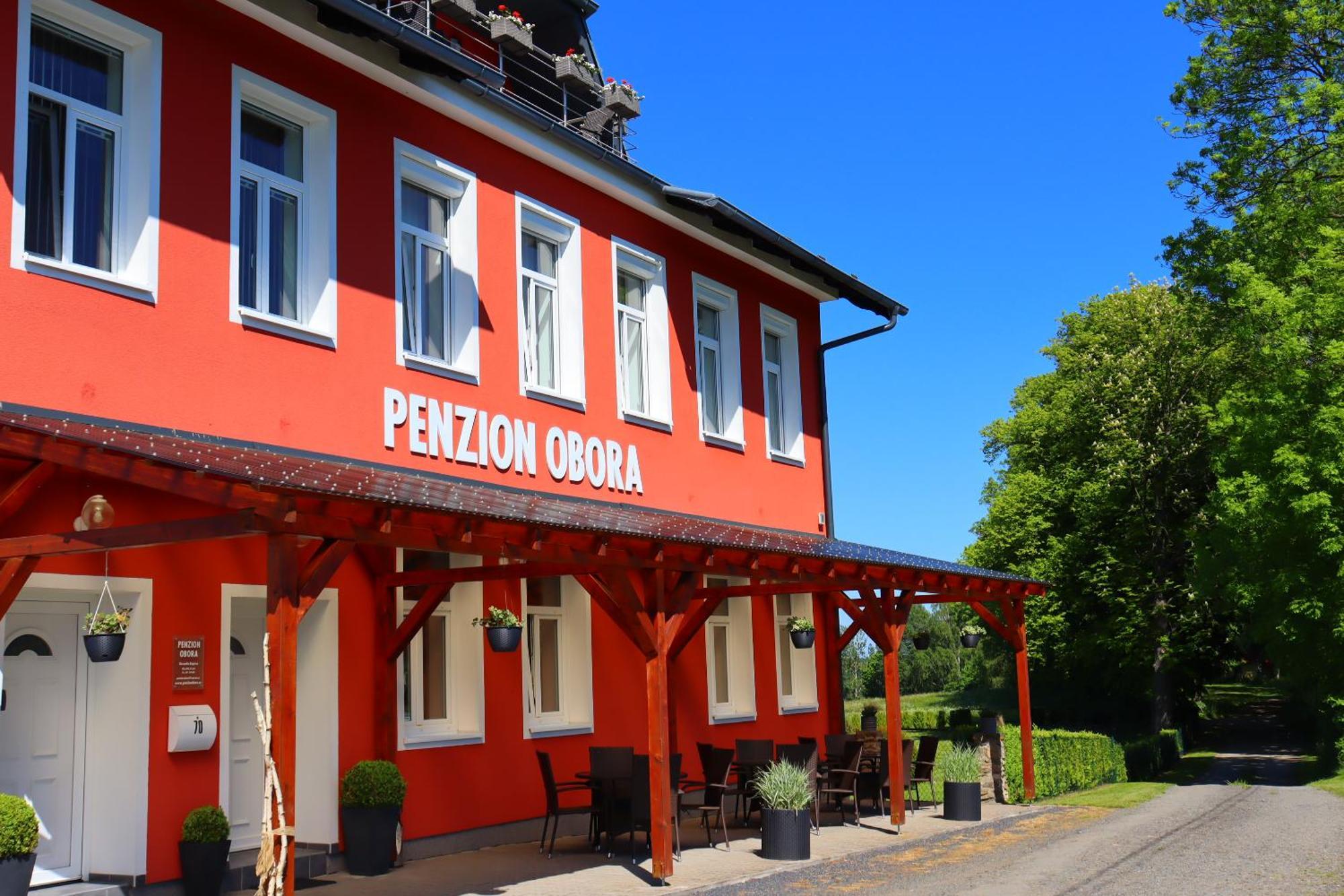 Penzion Obora Tachov  Exteriör bild