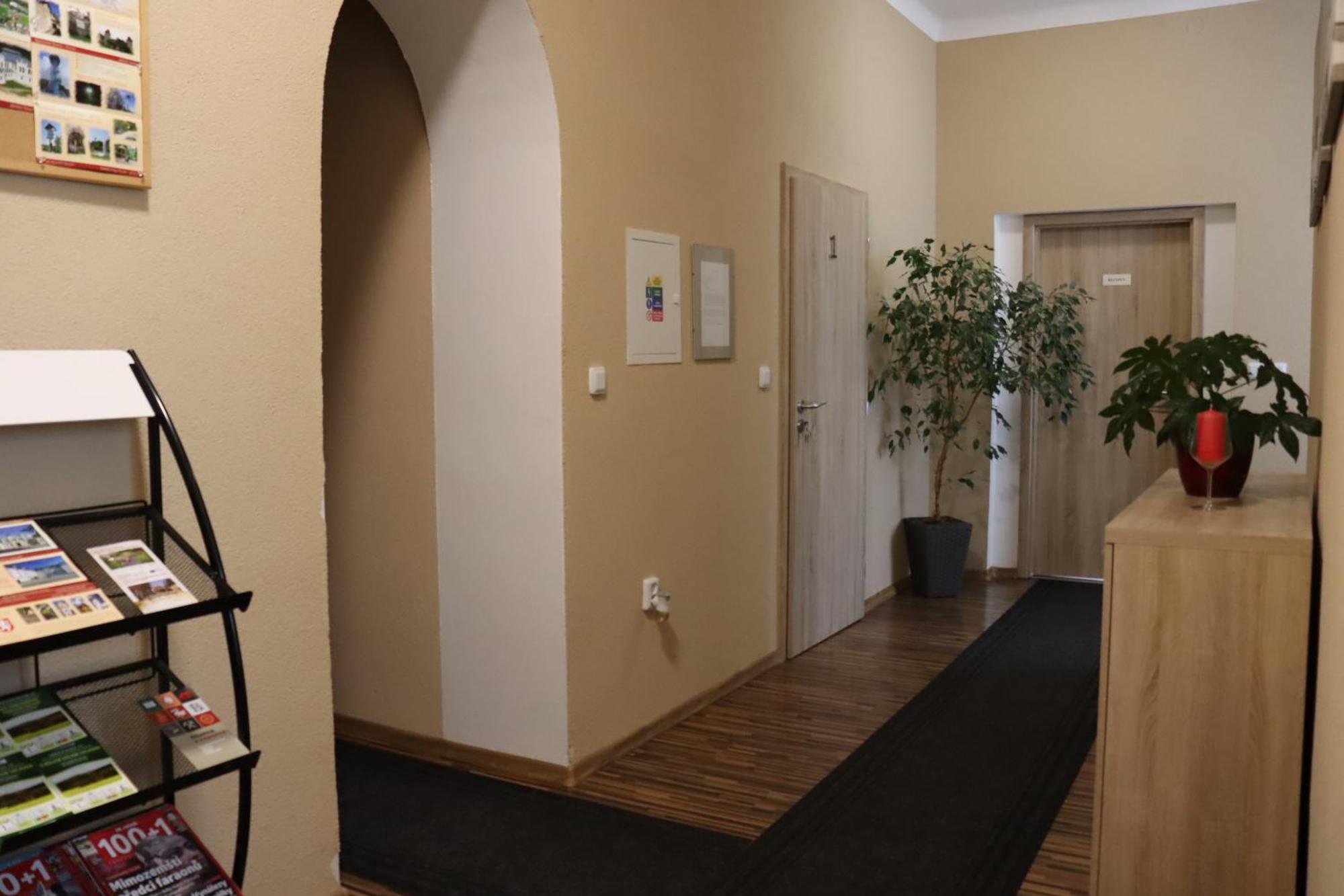 Penzion Obora Tachov  Exteriör bild