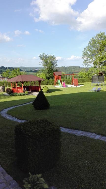 Penzion Obora Tachov  Exteriör bild